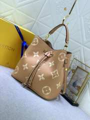 Uubags | Louis Vuitton M45808 NeoNoe MM Bucket Bag In Arizona/Beige 26x26x17.5cm - 3