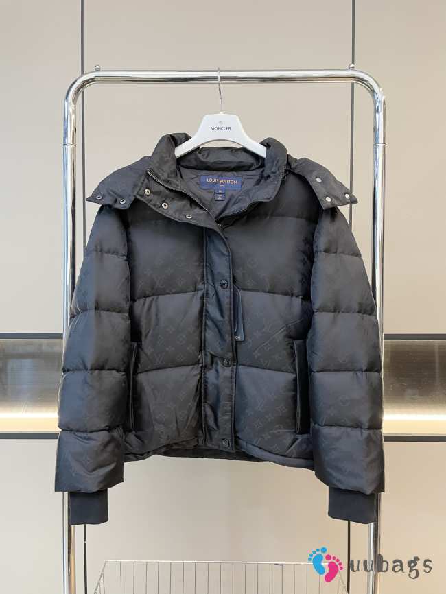 Uubags | Louis Vuitton 1AGAEP Monogram Puffer Jacket In Black  - 1