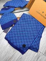 Uubags | Set Louis Vuitton Petit Damier Scarf and Hat 01 - 3