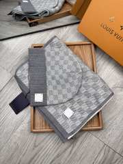 Uubags | Set Louis Vuitton Petit Damier Scarf and Hat 02 - 6