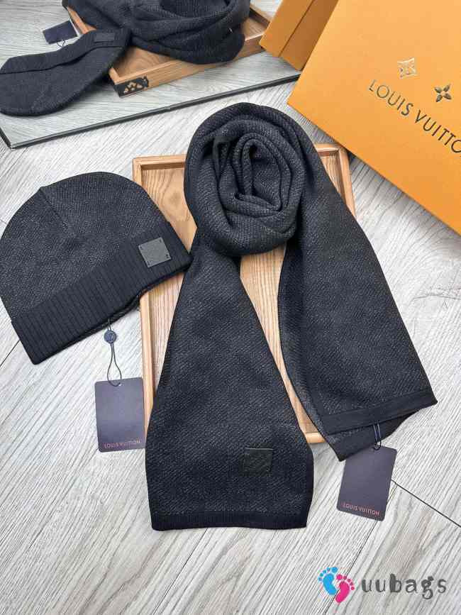 Uubags | Set Louis Vuitton Petit Damier Scarf and Hat 03 - 1