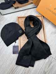 Uubags | Set Louis Vuitton Petit Damier Scarf and Hat 03 - 5