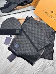 Uubags | Set Louis Vuitton Petit Damier Scarf and Hat 04 - 5