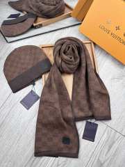 Uubags | Set Louis Vuitton Petit Damier Scarf and Hat 05 - 1