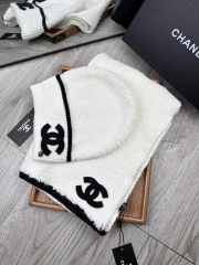 Uubags | Set Chanel Wool Hat & Scarf In White - 5