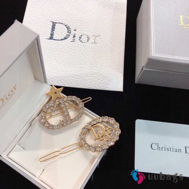 Uubags | ️Dior CD letter hair clips - 1