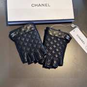 Uubags | Chanel anti-slip fingerless gloves in black - 6