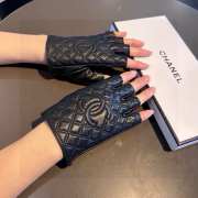 Uubags | Chanel anti-slip fingerless gloves in black 01 - 1