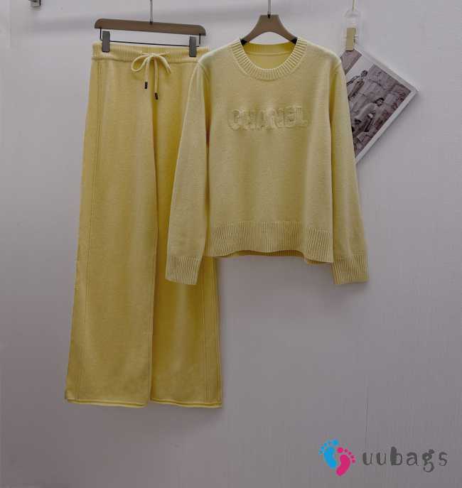 Uubags | Chanel set sweater with pants in yellow - 1