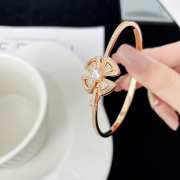 Uubags | Bvlgari Fiorever 18 kt rose gold bangle bracelet set with pavé diamonds - 5