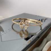 Uubags | Bvlgari Fiorever 18 kt rose gold bangle bracelet set with pavé diamonds - 2