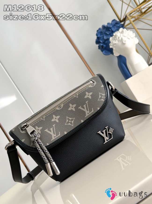 Uubags | Louis Vuitton M12618 Pulse Wearable Wallet In Grey/Black 22.5x16x5cm - 1