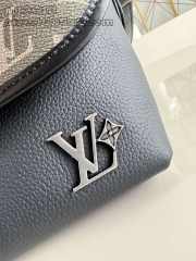 Uubags | Louis Vuitton M12618 Pulse Wearable Wallet In Grey/Black 22.5x16x5cm - 2