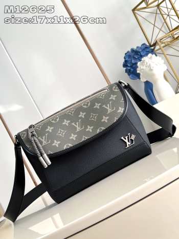 Uubags | Louis Vuitton M12625 Pulse Messenger Bag In Grey/Black 17x11x26.5cm