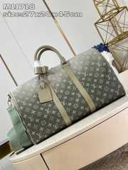 Uubags | Louis Vuitton M11718 Keepall Bandoulière 45 Bag In Khaki Green 45x27x20cm - 1