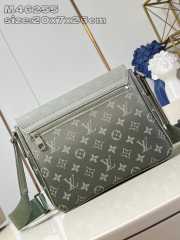 Uubags | Louis Vuitton M11593 District PM Bag In Khaki Green 26x20x7cm - 4