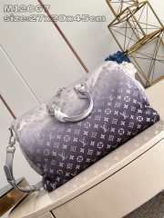 Uubags | Louis Vuitton M12067 Keepall Bandoulière Bag In Purple Frost Gradient 45x27x20cm  - 4