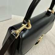 Uubags | Celine Teen Lola in shiny calfskin bag in black 20x11.5x5cm - 2