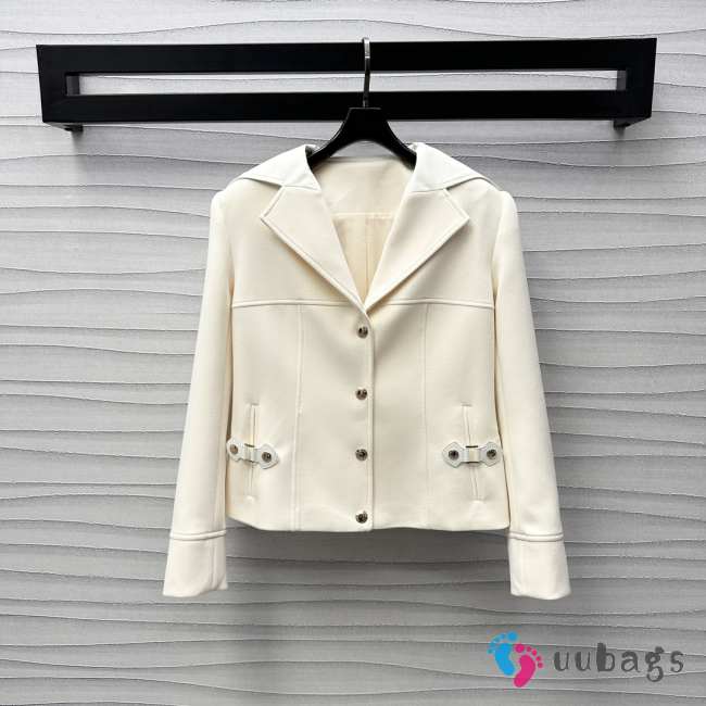 Uubags | Louis Vuitton 1AGOEY Martingale Jacket In White - 1