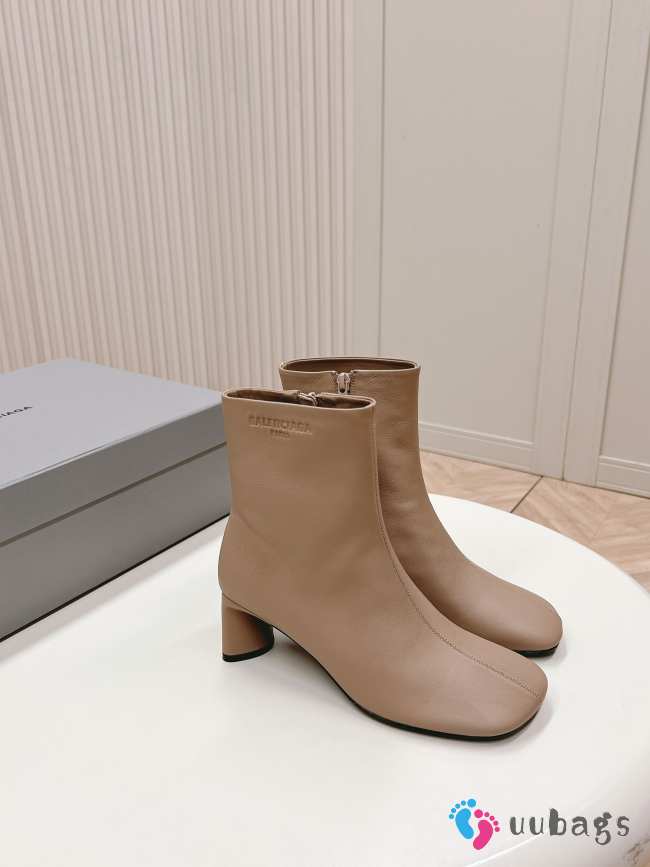 Uubags | Balenciaga boots in beige 5.5cm - 1