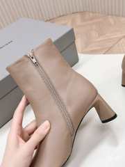 Uubags | Balenciaga boots in beige 5.5cm - 6