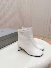 Uubags | Balenciaga boots in white 5.5cm - 1