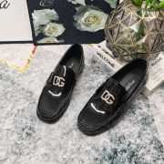 Uubags | Dolce & Gabbana Patent loafers in black - 3