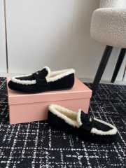 Uubags | Miu Miu fur loafer in black  - 4