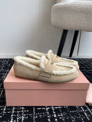 Uubags | Miu Miu fur loafer in light beige