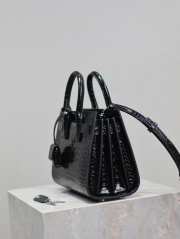 Uubags | YSL SAC DD JOUR IN CROCODILE LEATHER BAG BLACK 22x18x10.5cm - 3