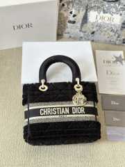 Uubags | Dior Medium Lady D-lite Black Cannage Shearling Bag 24x20x11cm - 5