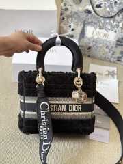 Uubags | Dior Medium Lady D-lite Black Cannage Shearling Bag 24x20x11cm - 4