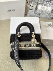 Uubags | Dior Medium Lady D-lite Black Cannage Shearling Bag 24x20x11cm - 3