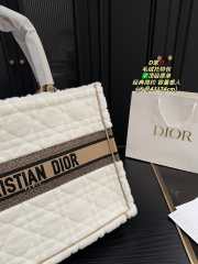 Uubags | Dior Book Tote Ecru Cannage Lambskin Shearling In White 36x27.5x16.5cm - 5