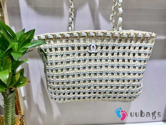 Uubags | Chanel small shopping bag cotton crochet & gold-tone metal in beige, white, blue & yellow - 1