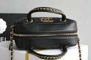 Uubags | Chanel handle 19 camera bag in black lambskin leather 18.5x14x7cm - 3