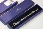 Uubags | Swarovski Mesmera bracelet Mixed cuts, Scattered design, White, Rhodium plated - 4