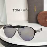 Uubags | Tom Ford Rocco FT0828 Sunglasses - 3