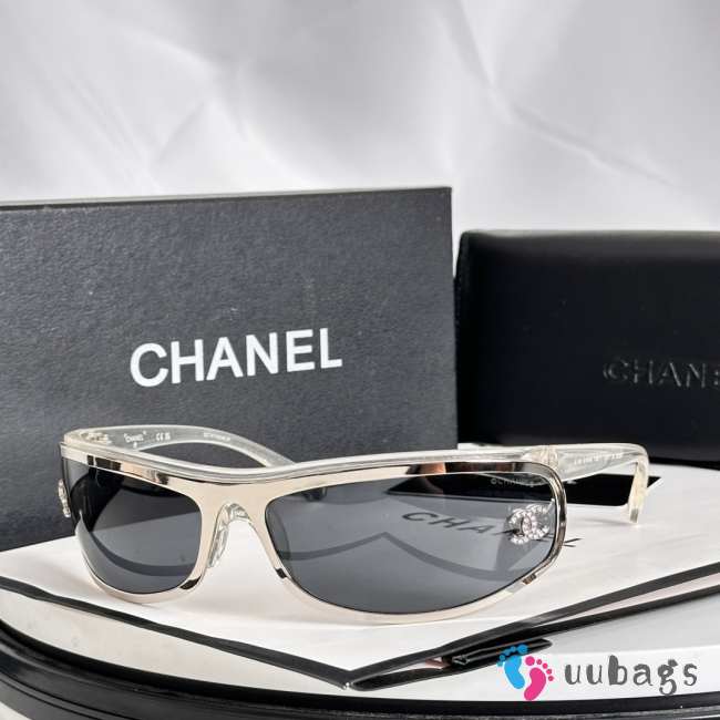 Uubags | Chanel Shield sunglasses A71557 - 1