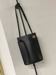 Uubags | Loewe Dice pocket in classic calfskin black 20.5x12.7x4.5cm - 4