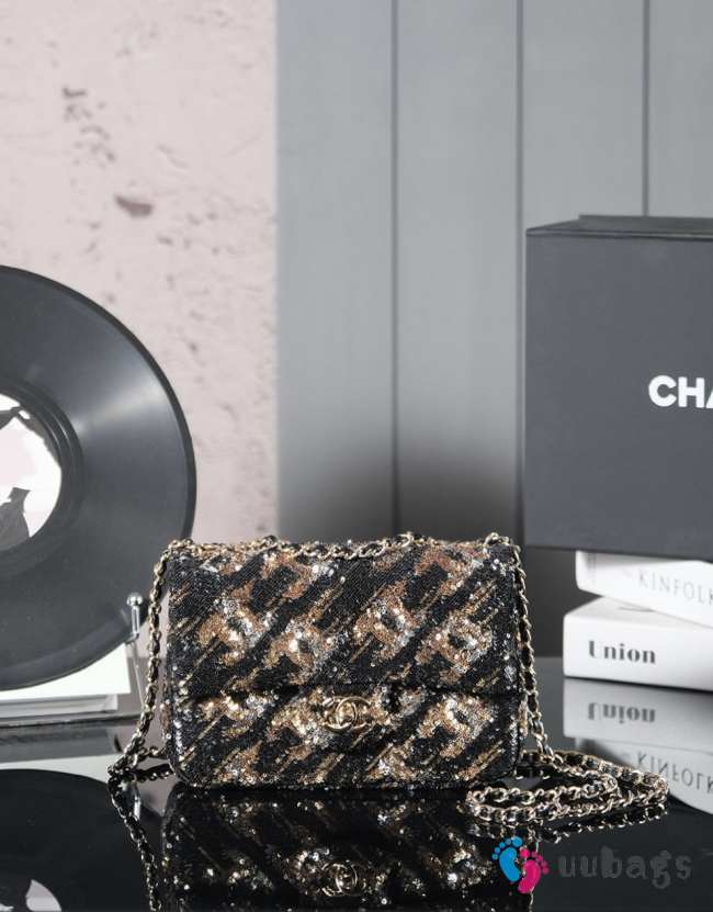 Uubags | Chanel classic rectangular mini sequin flap bag 14x21x8cm - 1