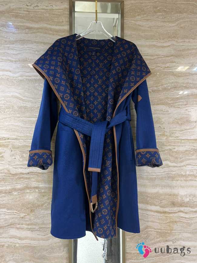 Uubags | Louis Vuitton wool coat with monogram in blue - 1