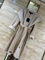 Uubags | Louis Vuitton wool long coat with monogram in beige - 6