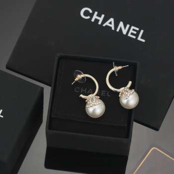 Ubags | Chanel earrings gold 