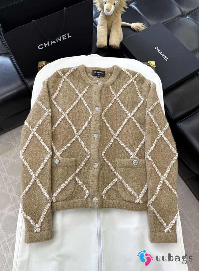 Uubgas | Chanel 23N cashmere coco neige knit sweater - 1