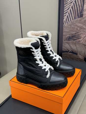 Uubags | Hermes Fresh ankle boots in black 