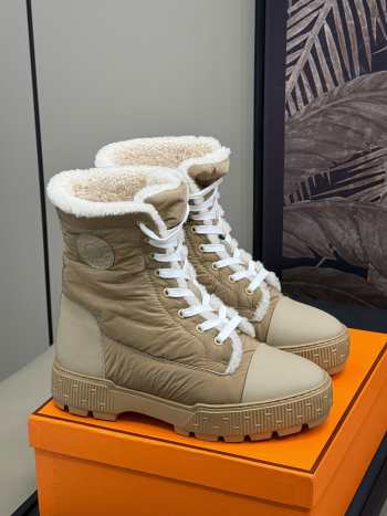 Uubags | Hermes Fresh ankle boots in beige