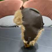 Uubags | Moncler fur winter hat in brown - 6