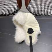 Uubags | Moncler fur winter hat in white - 1