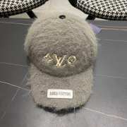 Uubags | Louis Vuitton fur cap in grey - 2